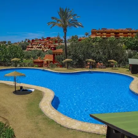 Luxurious Marbella Retreat With Sea View Terrace *